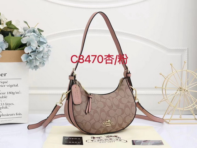 C0ACH Handbags 066